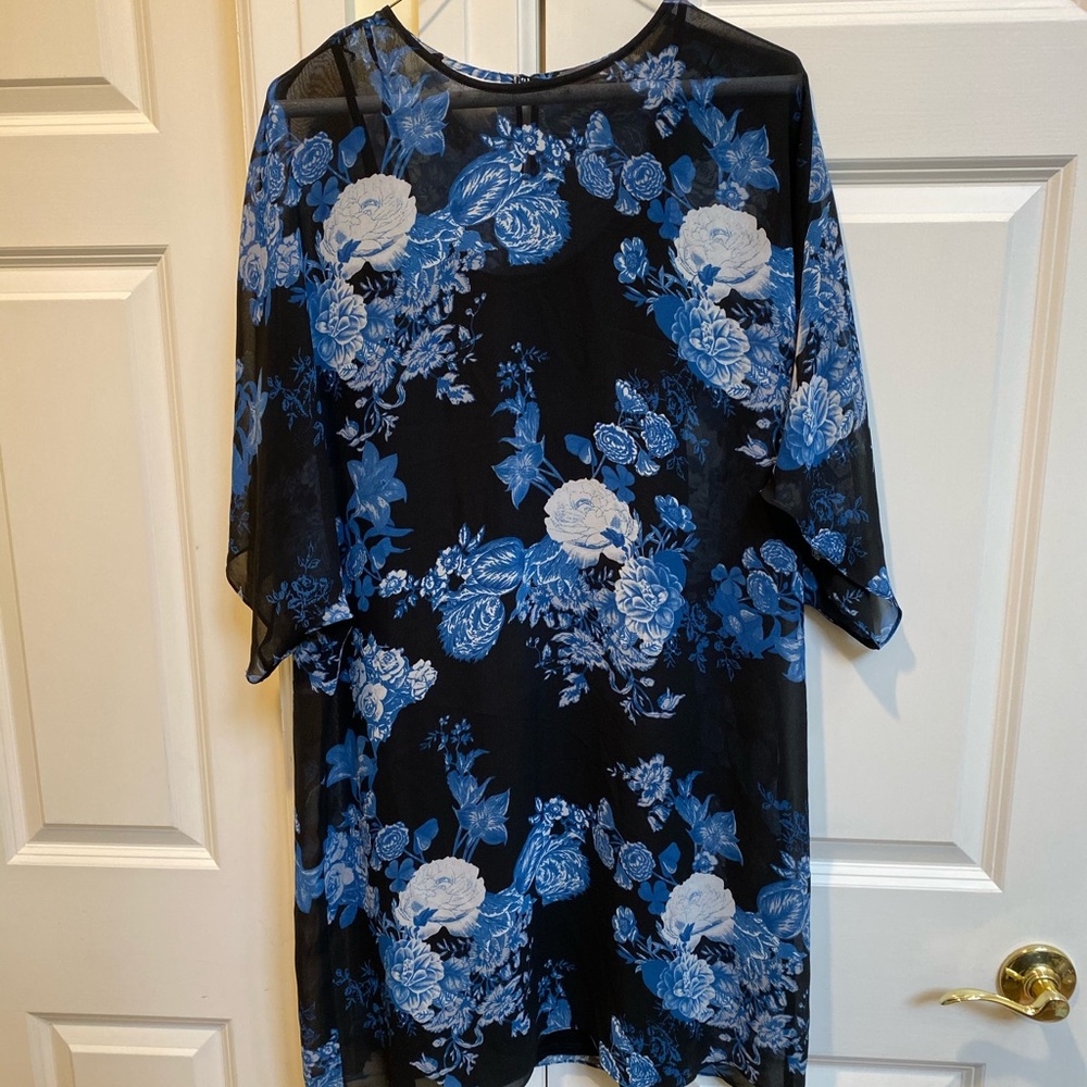 Vince Camuto Blue Floral Dress